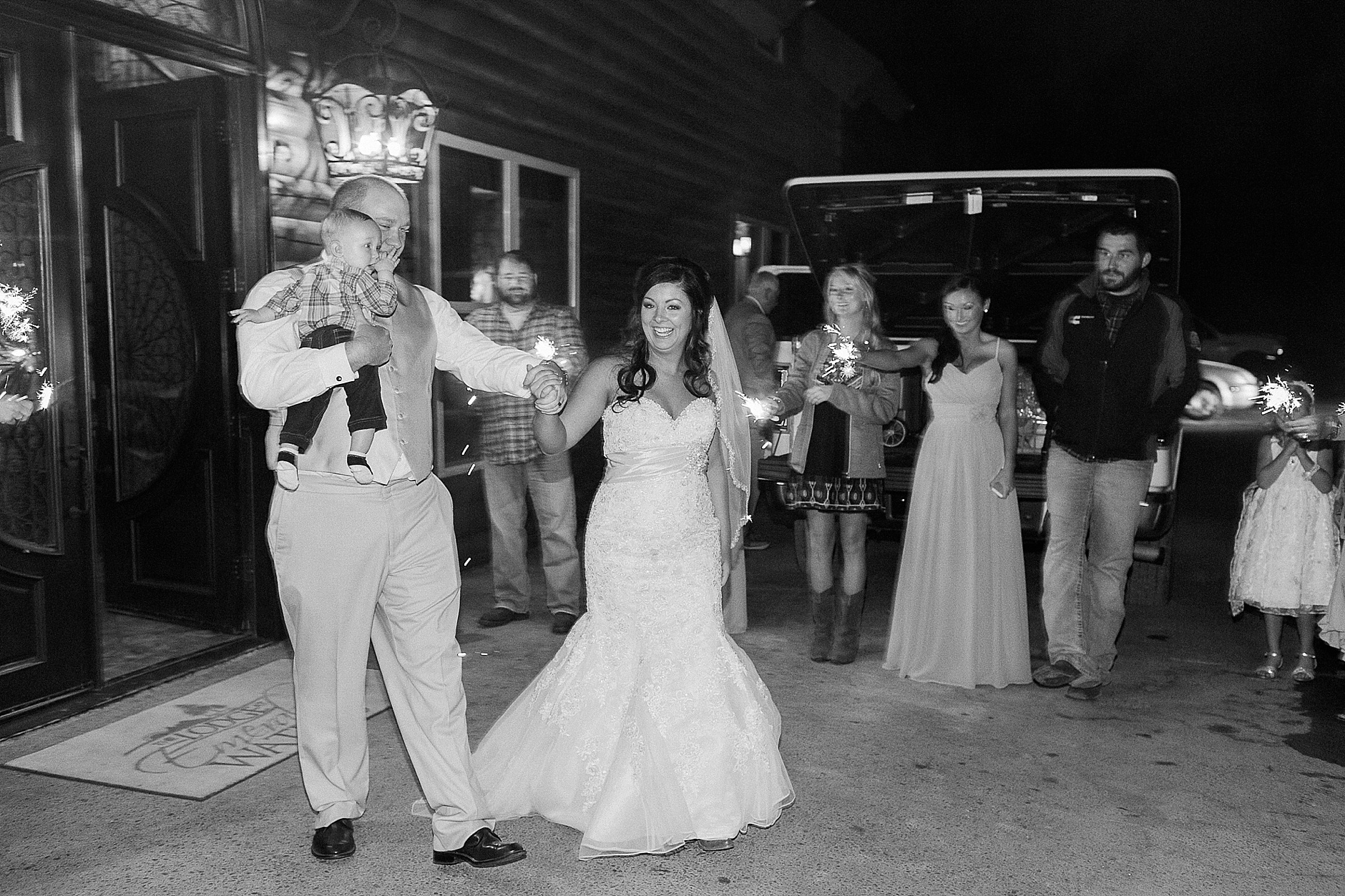 A Lodge at Emerald Waters, Mayfield, Kentucky Wedding, Rachael Houser Photography